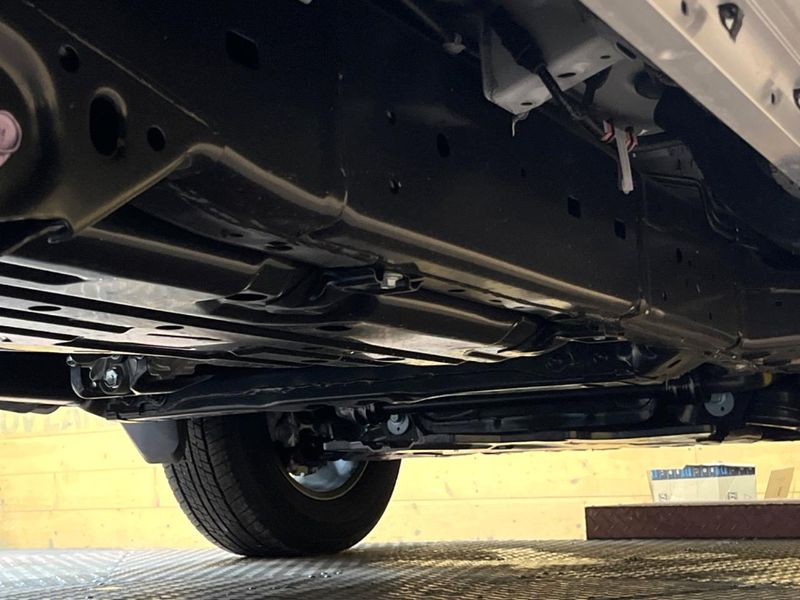 2025 Toyota Land Cruiser 250 3BA-TRJ250W (UW-6a98e764c5498)[16]