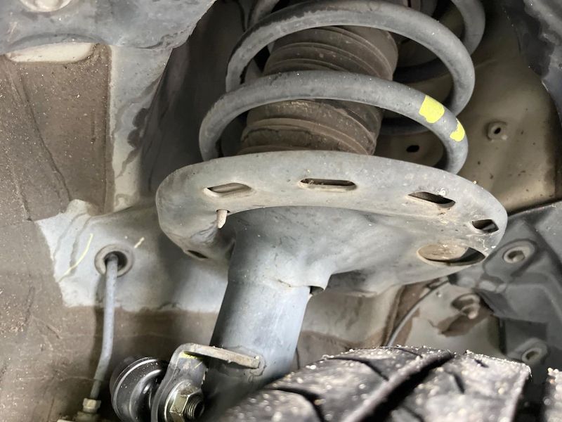 2019 Toyota Voxy DBA-ZRR80W (UW-6a98e7afd4959)[14]