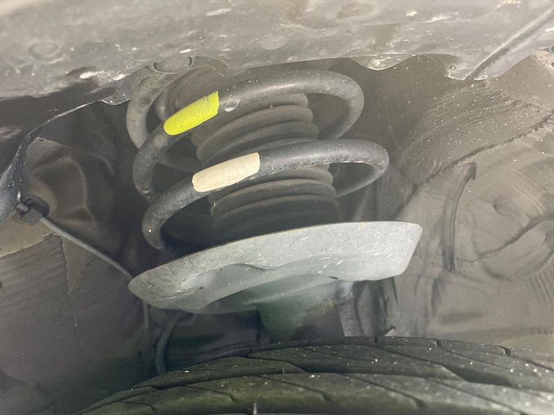 2017 Toyota Prius DAA-ZVW50 (UW-6a98e7d1509e9)[5]