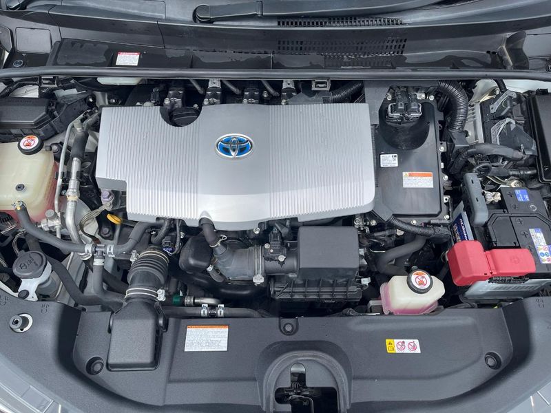 2019 Toyota Prius DAA-ZVW51 (UW-6a98e7d915087)[7]