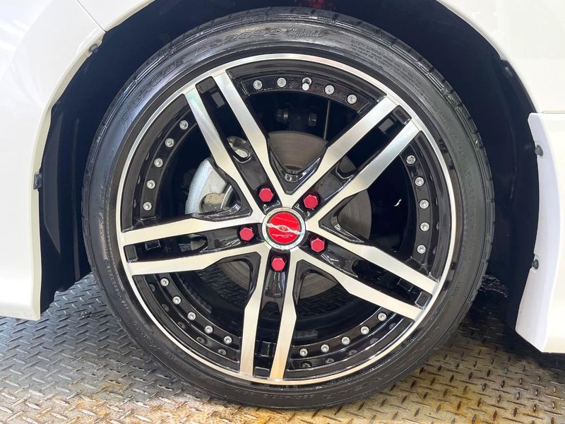 2019 Toyota Voxy DAA-ZWR80W (UW-6a98e7eaeec9f)[23]