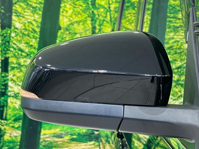 2023 Toyota Voxy 6AA-ZWR90W (UW-6a98e7f15915e)[7]