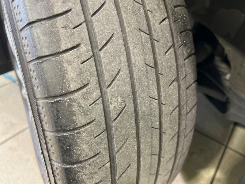 2023 Toyota Voxy 6AA-ZWR90W (UW-6a98e7f15915e)[9]