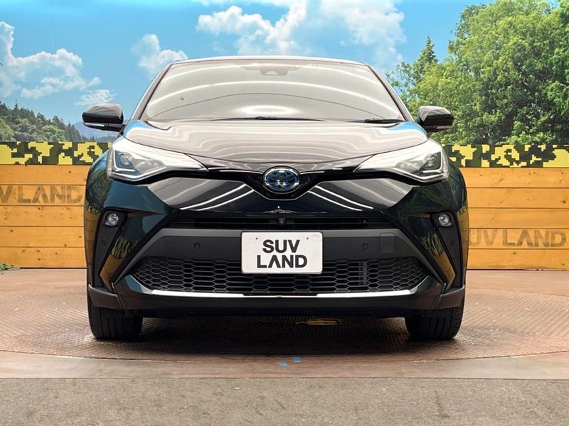 2021 Toyota C-HR 6AA-ZYX11 (UW-6a98e8044b6d9)[18]