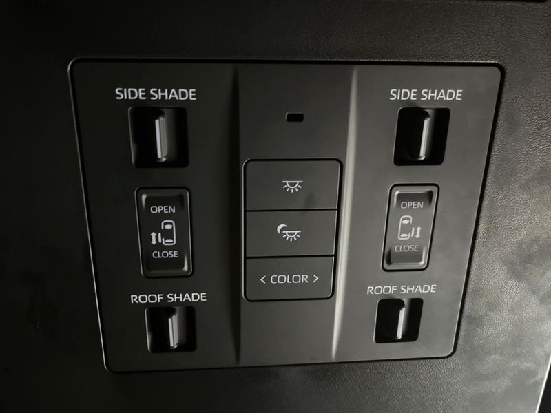 2023 Toyota Alphard Hybrid 6AA-AAHH40W (UW-6a9a35201f1c0)[25]