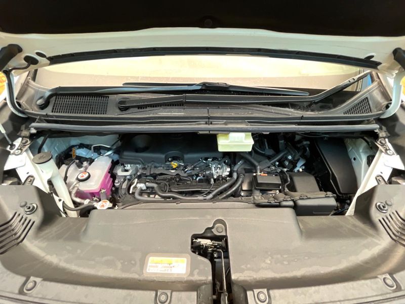 2024 Toyota Vellfire Hybrid 6AA-AAHH40W (UW-6a9a352716e43)[4]