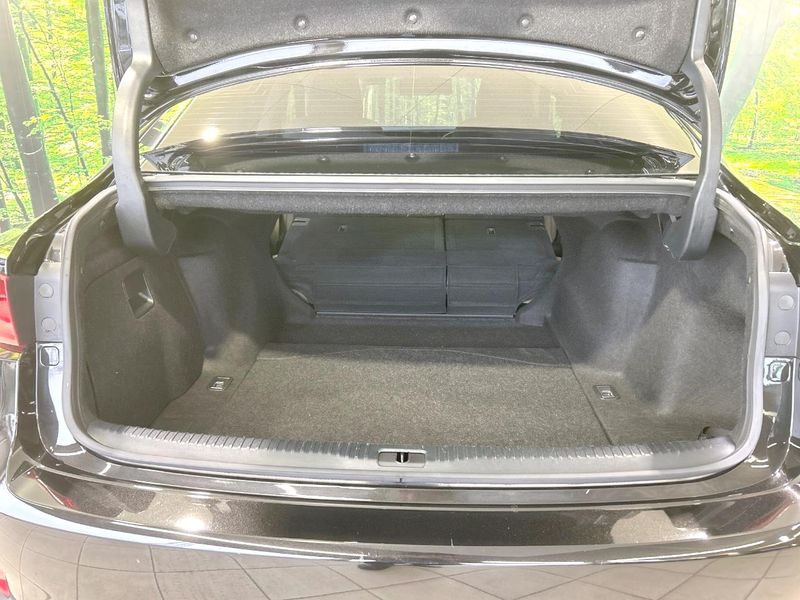 2013 Lexus IS DAA-AVE30 (UW-6a9a355fd03ab)[11]
