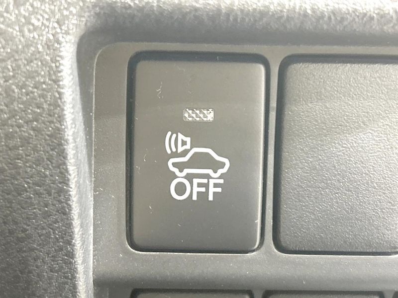 2013 Lexus IS DAA-AVE30 (UW-6a9a355fd03ab)[15]