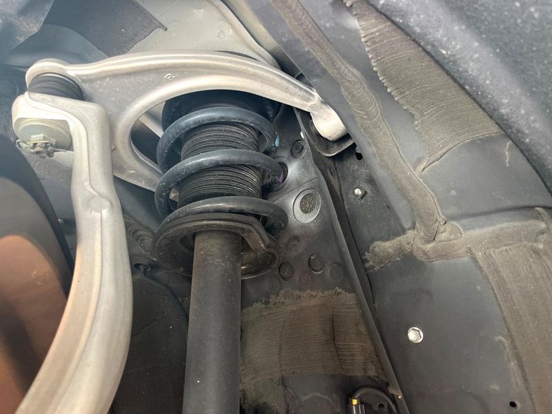 2023 Lexus IS 6AA-AVE30 (UW-6a9a3560df231)[9]