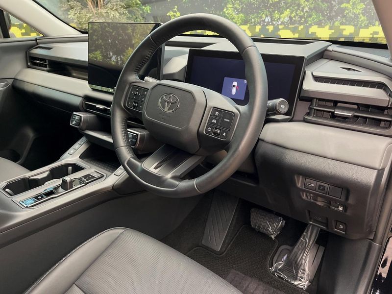 2026 Toyota RAV4 6AA-AXAN64 (UW-6a9a356bc8d70)[13]