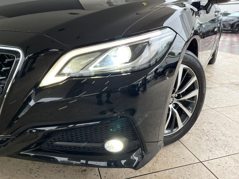 2019 Toyota Crown Hybrid 6AA-AZSH20 (UW-6a9a35883cb8c)[5]