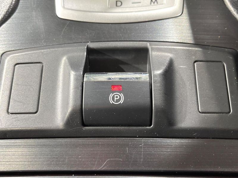 2013 Subaru Legacy B4 DBA-BMM (UW-6a9a35cbc3e56)[22]
