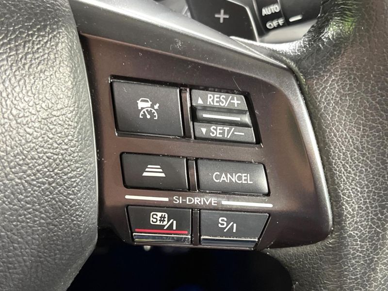 2013 Subaru Legacy B4 DBA-BMM (UW-6a9a35cbc3e56)[14]