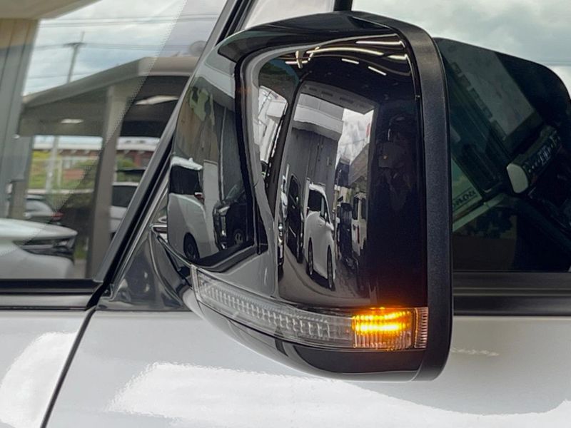 2025 Mitsubishi Delica D:5 3DA-CV1W (UW-6a9a35dde6067)[15]