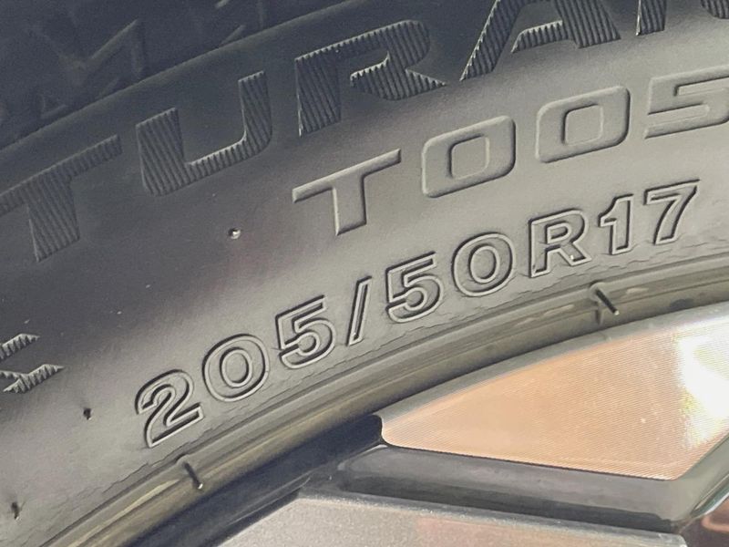 2021 Nissan Aura 6AA-FE13 (UW-6a9a36036ec12)[5]