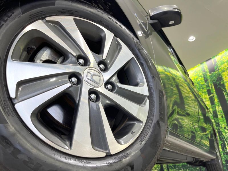 2019 Honda Freed hybrid 6AA-GB7 (UW-6a9a36174733b)[9]