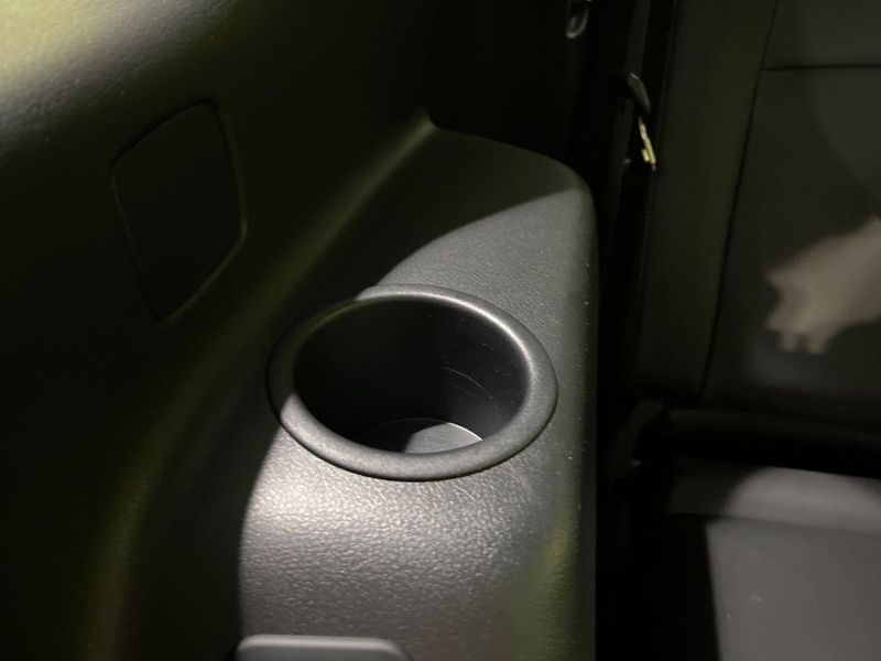 2015 Toyota Land Cruiser Prado LDA-GDJ150W (UW-6a9a36207a5e4)[24]