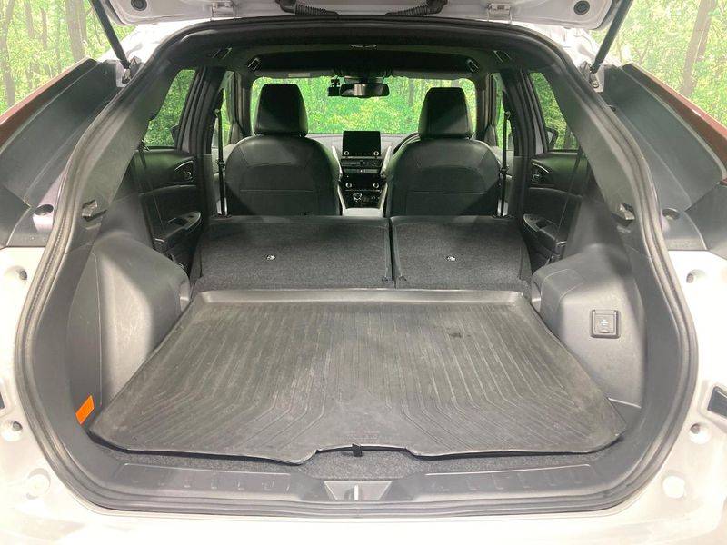 2022 Mitsubishi Eclipse Cross PHEV 5LA-GL3W (UW-6a9a363e11b85)[15]