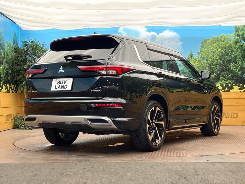 2022 Mitsubishi OUTLANDER PHEV 5LA-GN0W (UW-6a9a3641d20dc)[19]