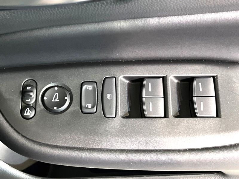 2024 Honda Fit 6AA-GR4 (UW-6a9a364eb75ca)[7]