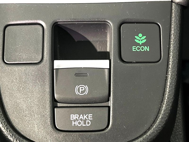 2024 Honda Fit 6AA-GR4 (UW-6a9a364eb75ca)[17]