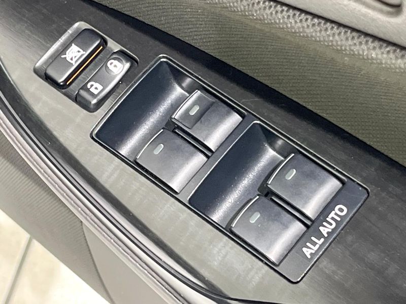 2008 Toyota Crown DBA-GRS200 (UW-6a9a3650c71cc)[7]