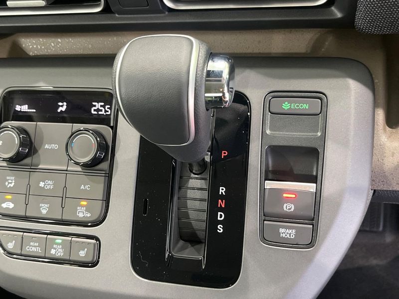2026 Honda Freed 5BA-GT3 (UW-6a9a3658788dc)[14]
