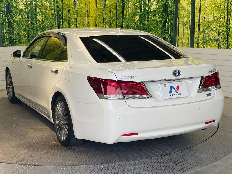 2017 Toyota Crown Majesta DAA-GWS214 (UW-6a9a366454034)[15]