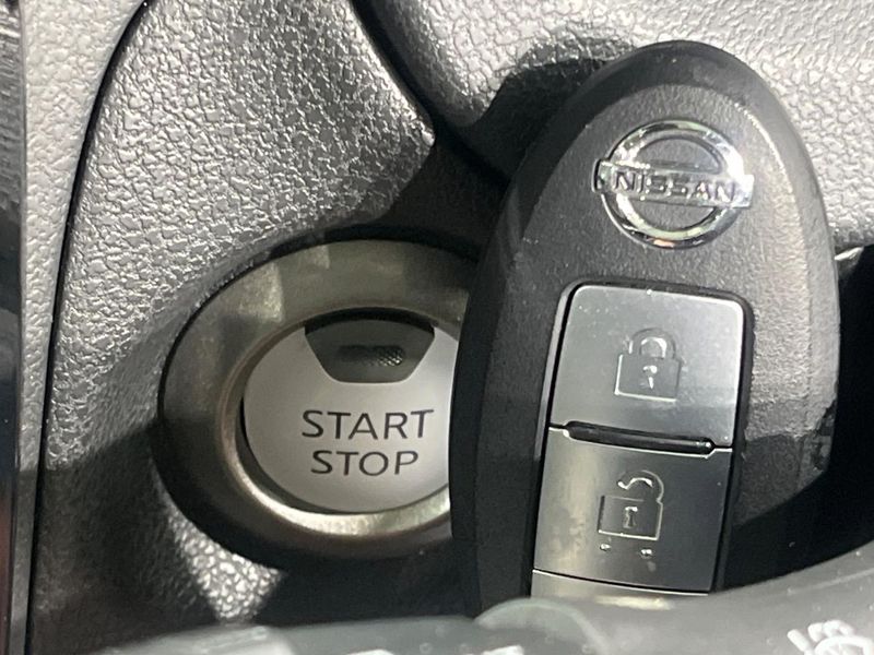 2019 Nissan Note DAA-HE12 (UW-6a9a3673204ce)[10]