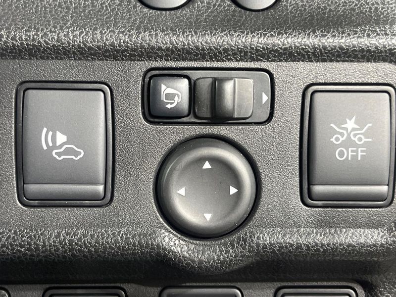 2019 Nissan Note DAA-HE12 (UW-6a9a3673204ce)[6]