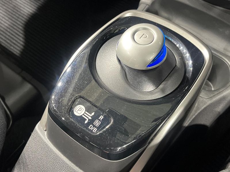 2019 Nissan Note DAA-HE12 (UW-6a9a3673204ce)[20]