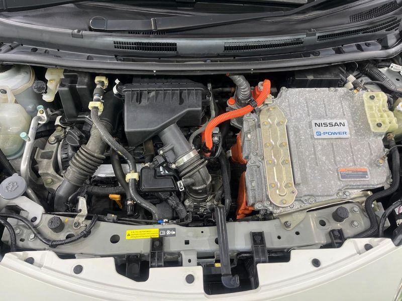 2019 Nissan Note DAA-HE12 (UW-6a9a3673204ce)[4]