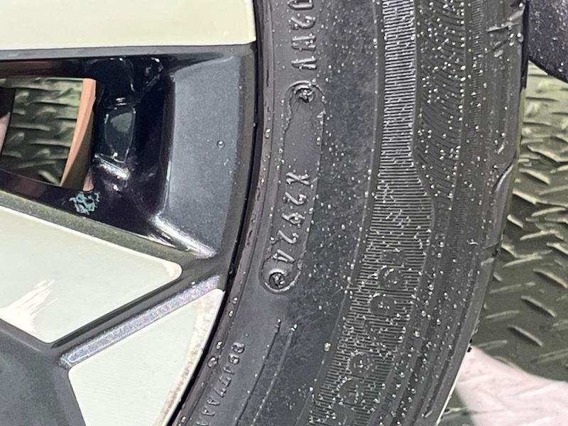 2019 Nissan Serena DAA-HFC27 (UW-6a9a3685eca0d)[15]