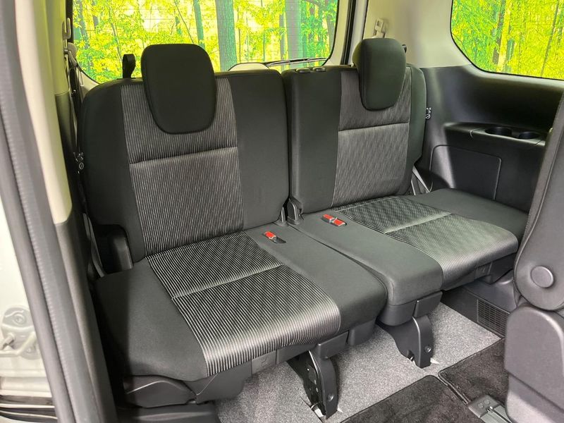 2019 Nissan Serena DAA-HFC27 (UW-6a9a3685eca0d)[26]