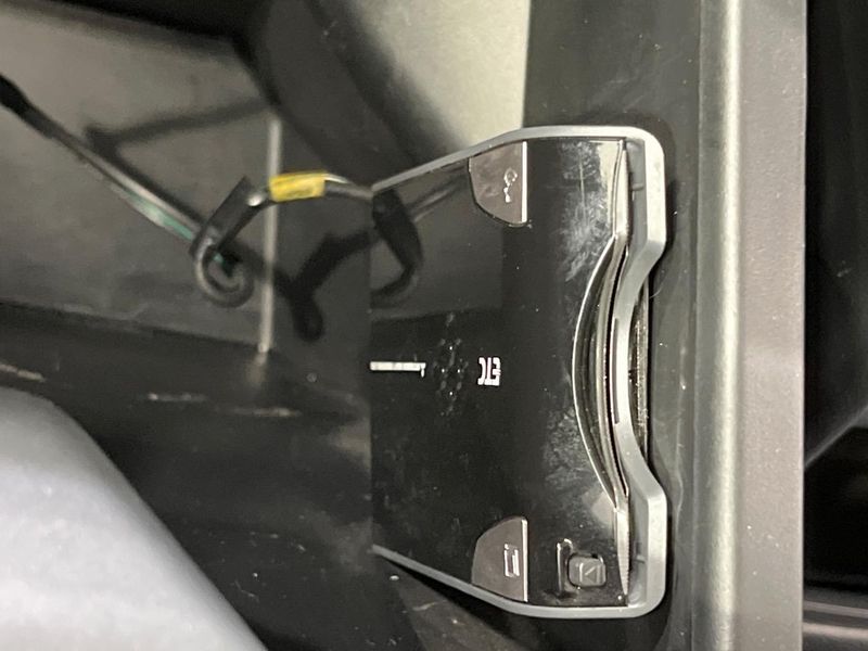 2014 Honda N-BOX CUSTOM DBA-JF1 (UW-6a9a36aece199)[21]