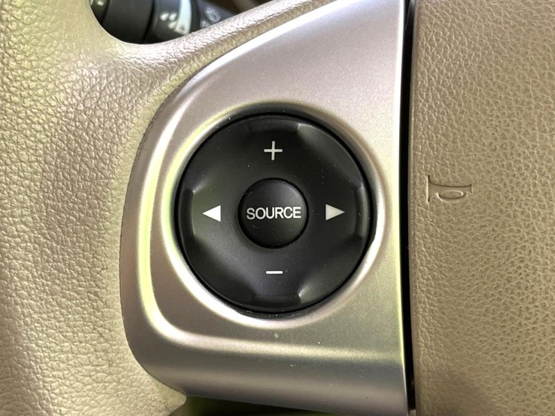 2015 Honda N-BOX DBA-JF1 (UW-6a9a36b00b85c)[26]