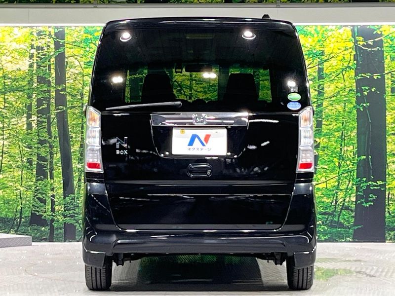2016 Honda N-BOX DBA-JF1 (UW-6a9a36b306c8e)[9]