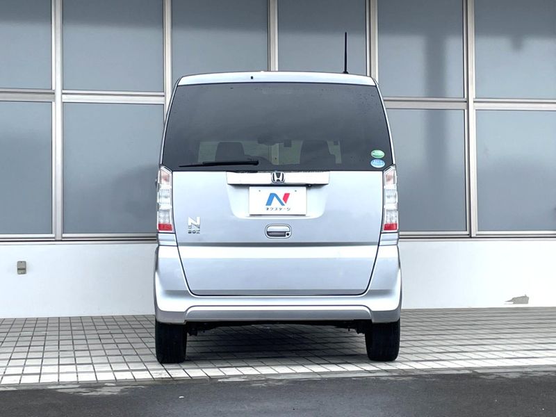 2017 Honda N-BOX DBA-JF1 (UW-6a9a36b901709)[22]