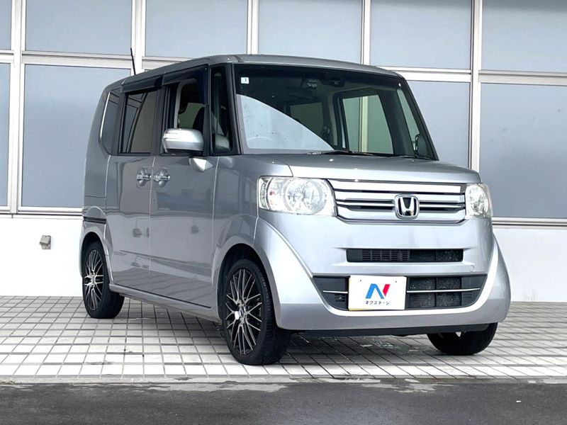 2017 Honda N-BOX DBA-JF1 (UW-6a9a36b901709)[15]