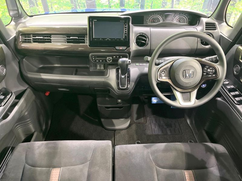 2017 Honda N-BOX CUSTOM DBA-JF3 (UW-6a9a36bd0cc82)[23]