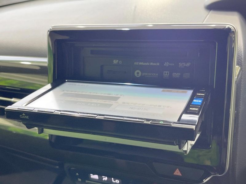 2019 Honda N-BOX CUSTOM DBA-JF3 (UW-6a9a36ccac53e)[22]