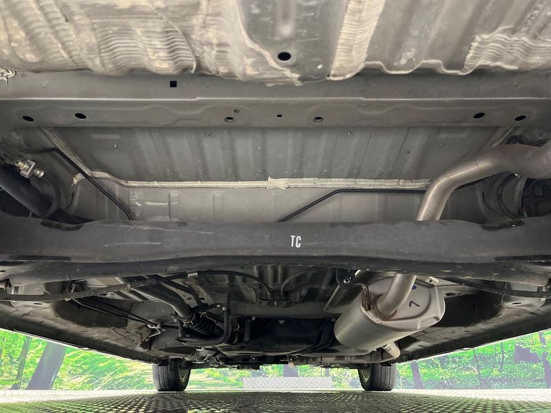 2021 Honda N-BOX CUSTOM 6BA-JF3 (UW-6a9a36ce001af)[5]