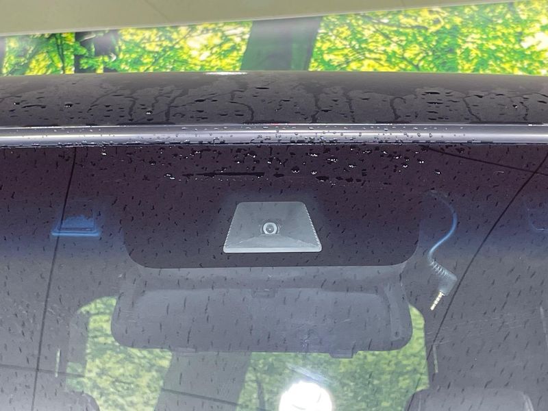 2022 Honda N-BOX CUSTOM 6BA-JF3 (UW-6a9a36d07ab7b)[11]