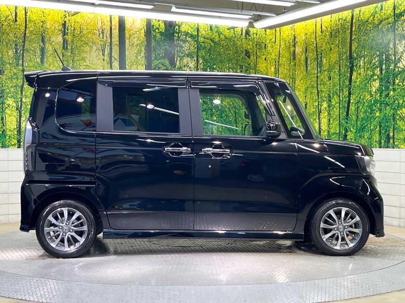 2022 Honda N-BOX CUSTOM 6BA-JF3 (UW-6a9a36dbce877)[27]