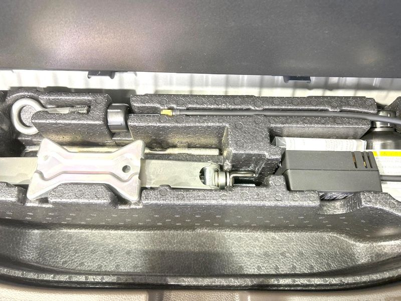 2022 Honda N-BOX 6BA-JF3 (UW-6a9a36dce8f71)[15]