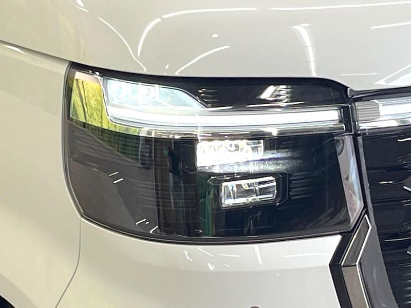 2023 Honda N-BOX CUSTOM 6BA-JF5 (UW-6a9a36f39faf1)[15]