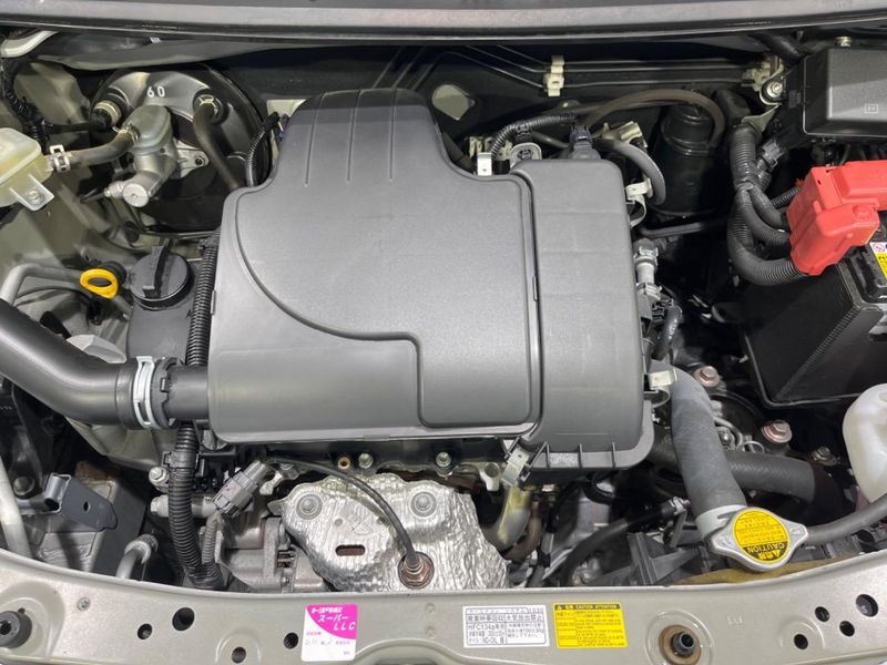 2012 Toyota Passo DBA-KGC30 (UW-6a9a3724370ef)[4]