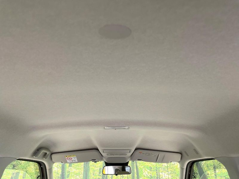 2018 Daihatsu Cast DBA-LA250S (UW-6a9a37403b333)[27]