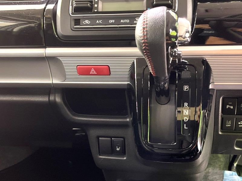 2020 Suzuki Spacia Custom DAA-MK53S (UW-6a9a37cca2232)[28]