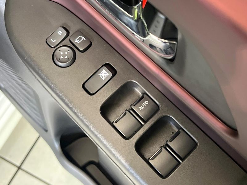 2026 Suzuki Spacia Custom 5AA-MK94S (UW-6a9a37dda7f46)[29]
